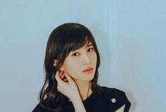 娱乐吃瓜酱精修,揭秘娱乐圈幕后真相，带你领略明星们的真实生活